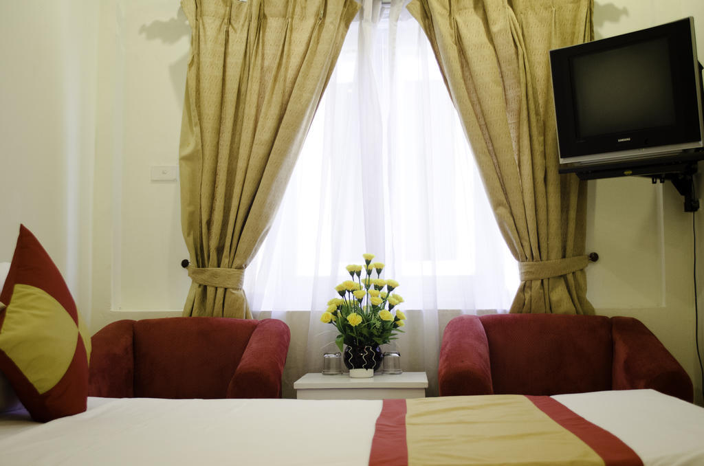 Blue Moon Hotel Hanoi Exterior photo